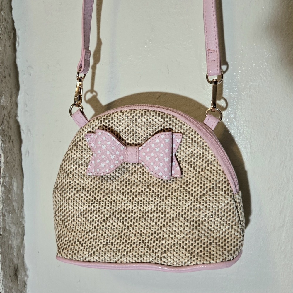 Disney x Bioworld Minnie Mouse Crossbody Straw Purse Bag Disneybound Vacation